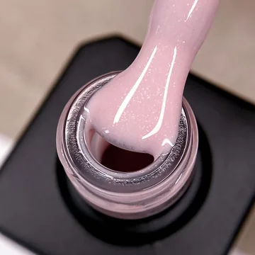 Nika Zemlyanikina / Rubber Base / Unicorn / Рожево-персиковий з різнокольоровим шиммером / 15мл (розпродаж. придатний до 04.09.25)